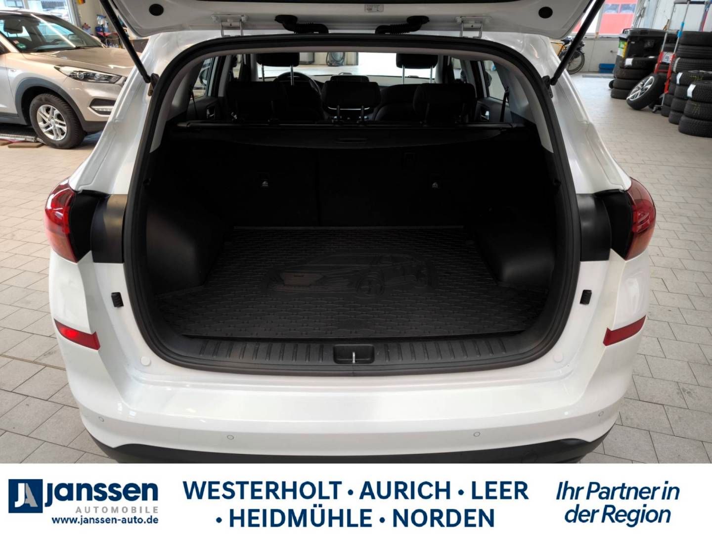 Fahrzeugabbildung Hyundai TUCSON Sonderedition ADVANTAGE