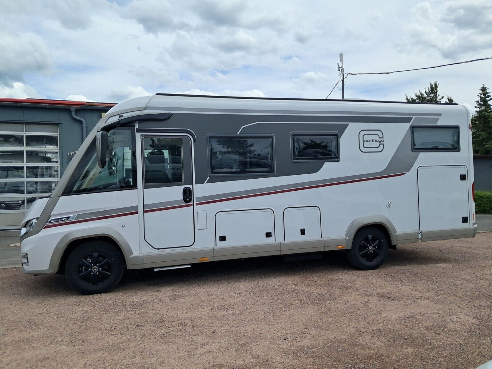 Fahrzeugabbildung Carthago chic c-line I 4.9 LE