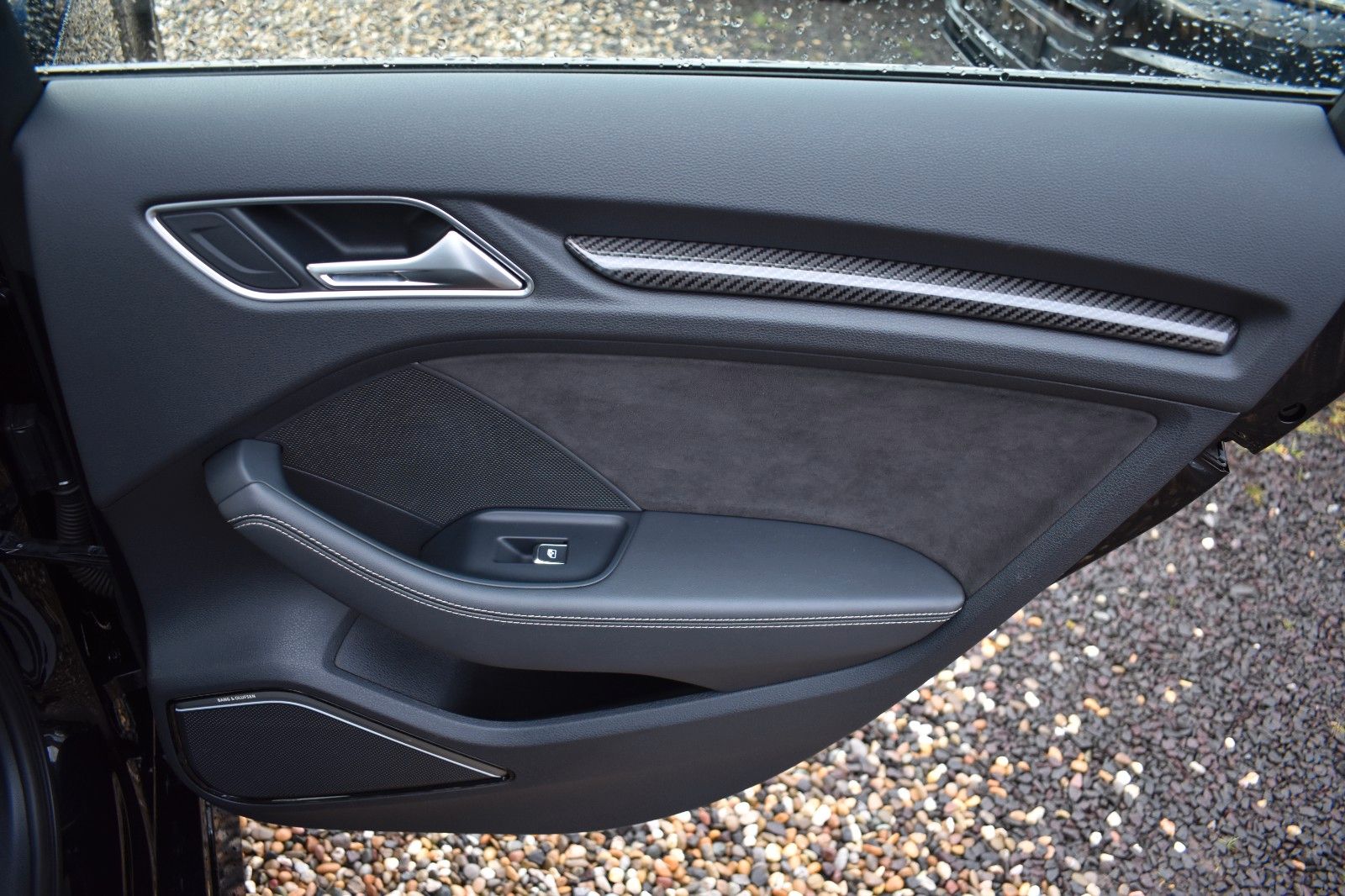 Fahrzeugabbildung Audi RS3 Sportback 2.5 TFSI quattro Keyles RS sitze