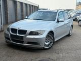 BMW 320 Baureihe 3 Touring 320d - BMW 320 aus 2006: Kombi, 320d