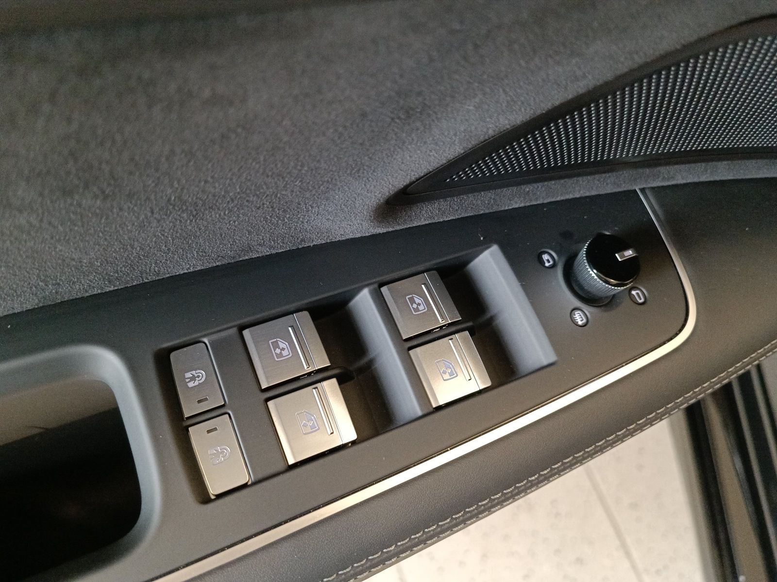 Audi A8 - Bild 15