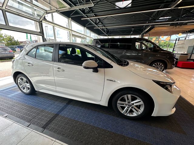 Toyota Corolla  Hybrid Club