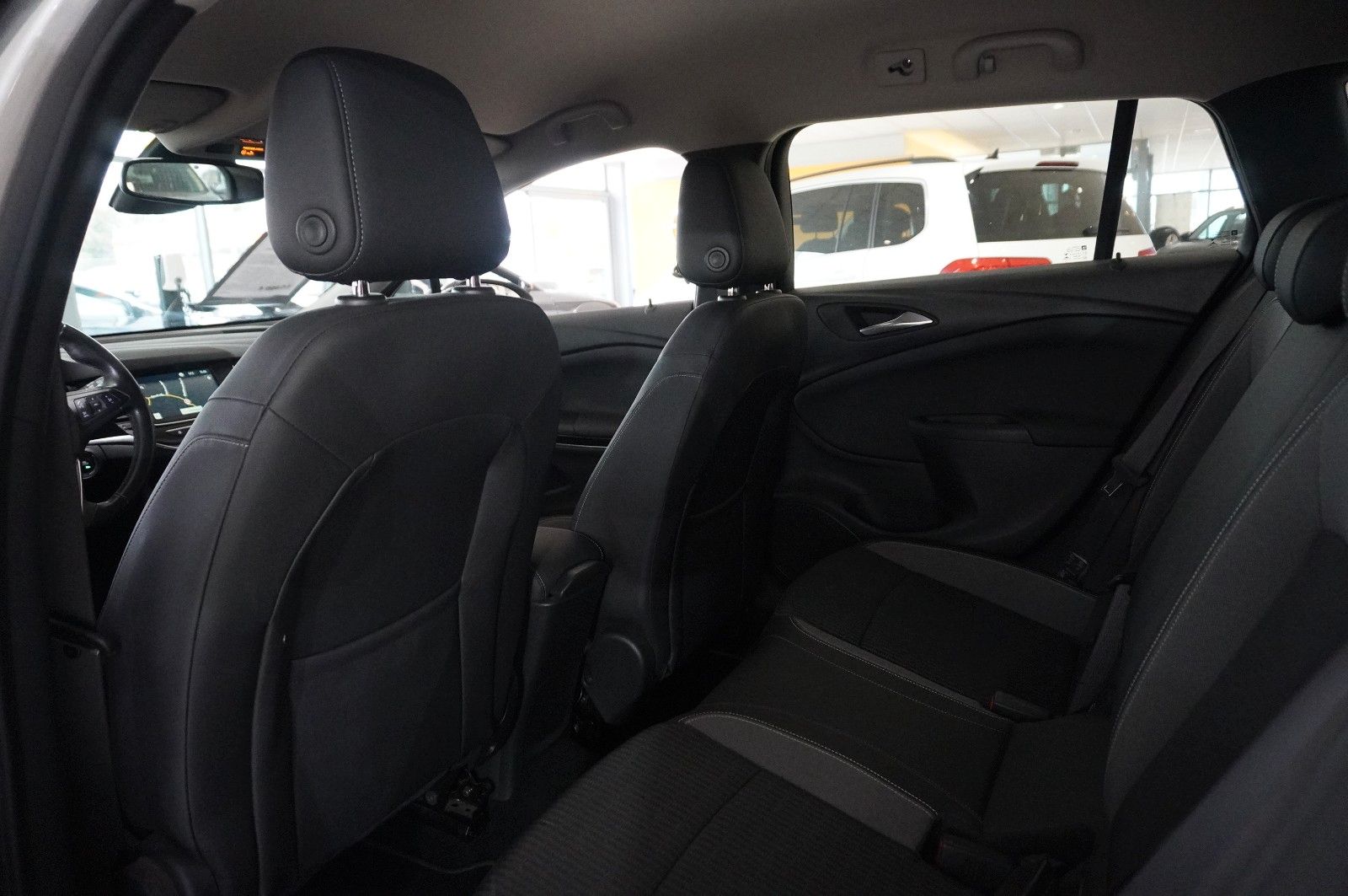 Fahrzeugabbildung Opel Astra K ST 1.5D ELEGANCE  LED/NAVI/PDC/KAM/ALU