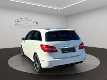 Mercedes B 220 - 6