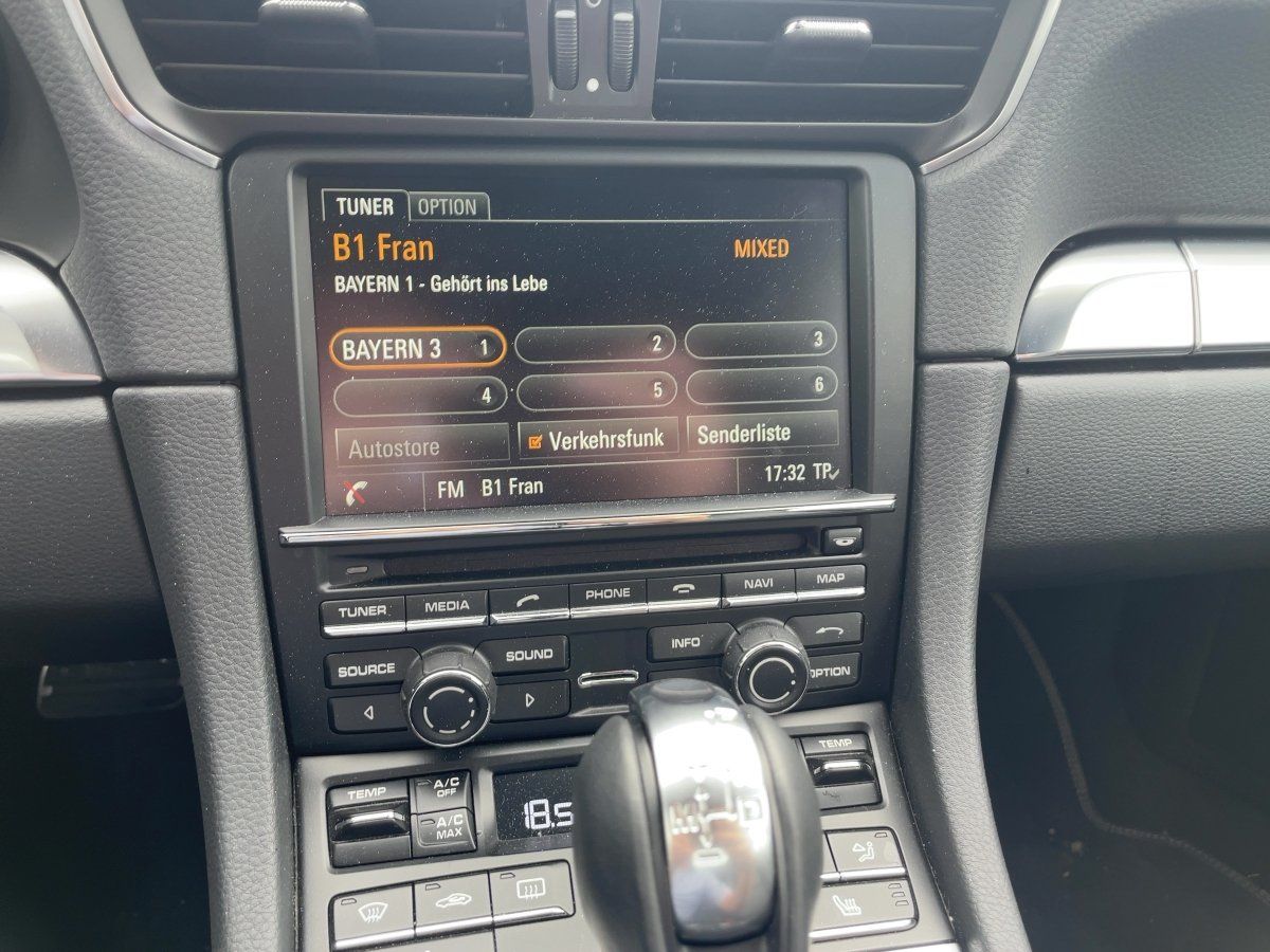 Fahrzeugabbildung Porsche 911 Carrera 4S Cabrio Sommer-FZG/Bose/Sport-AGA
