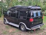 Dodge RAM 1500 Camper ideal für 2 Personen - Dodge RAM aus 2000: 1500