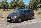 Kia cee'd SW 1.6 GDI DCT Spirit Pano Navi Allwetter - Kia: Cee D SW