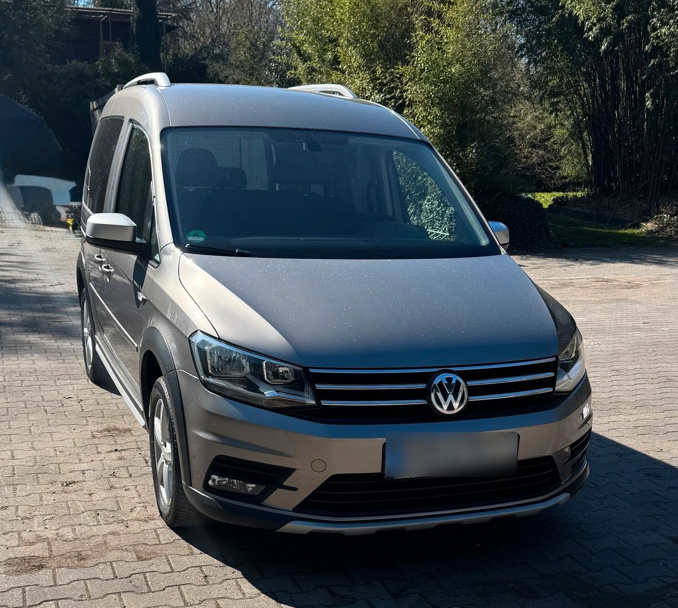 VW Caddy Alltrack