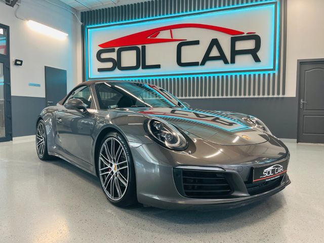 Porsche 911 Carrera 4 S Cabriolet /SPORTSITZE/KAMERA/