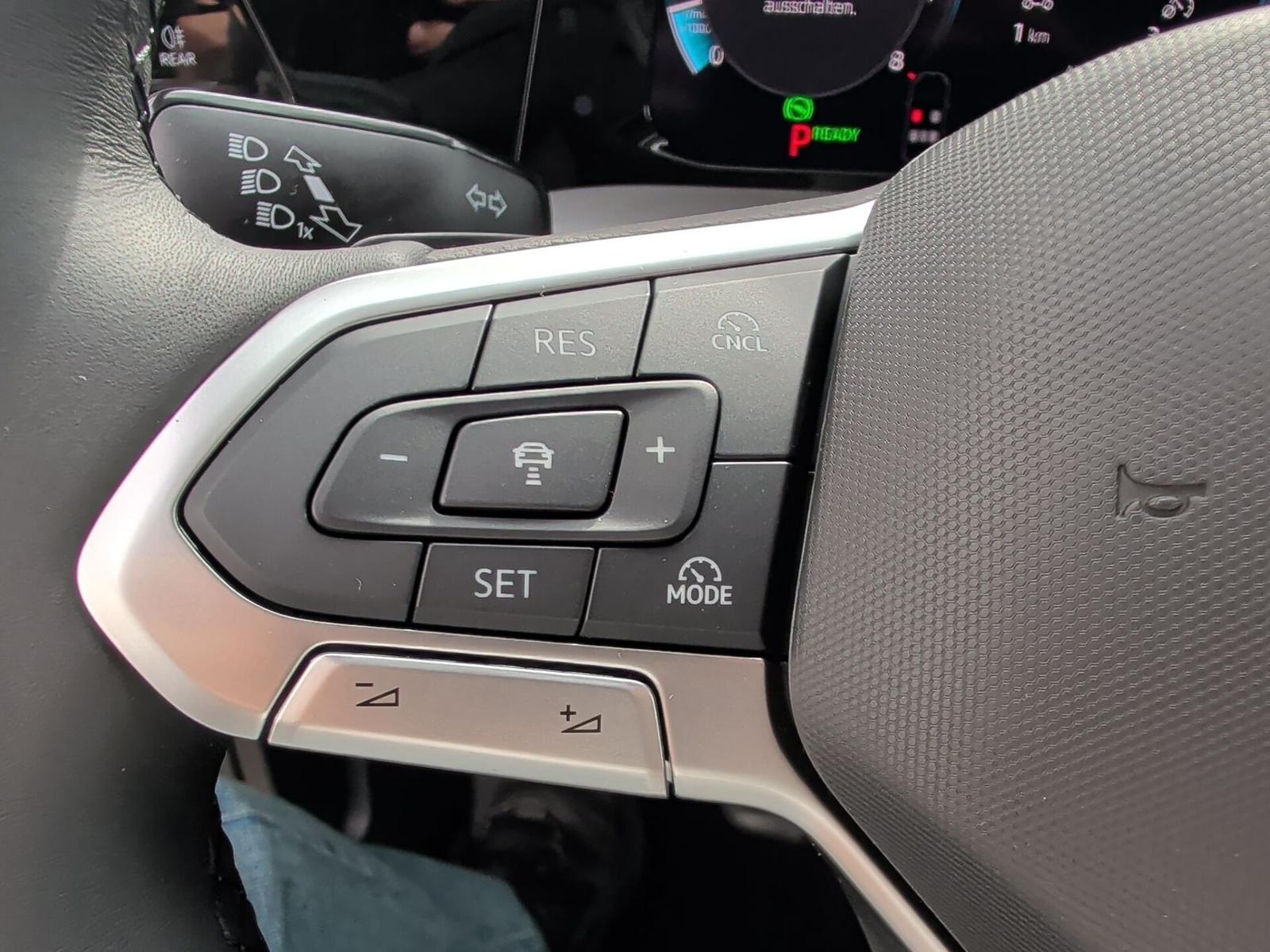 Volkswagen Golf VIII eTSI DSG Life ACC+18Z+Kamera+ParkAss+K, миниатюра 18