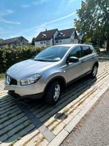 Nissan Qashqai J10 1.6 Benzin - Nissan Qashqai J10 mit Benzin-Antrieb