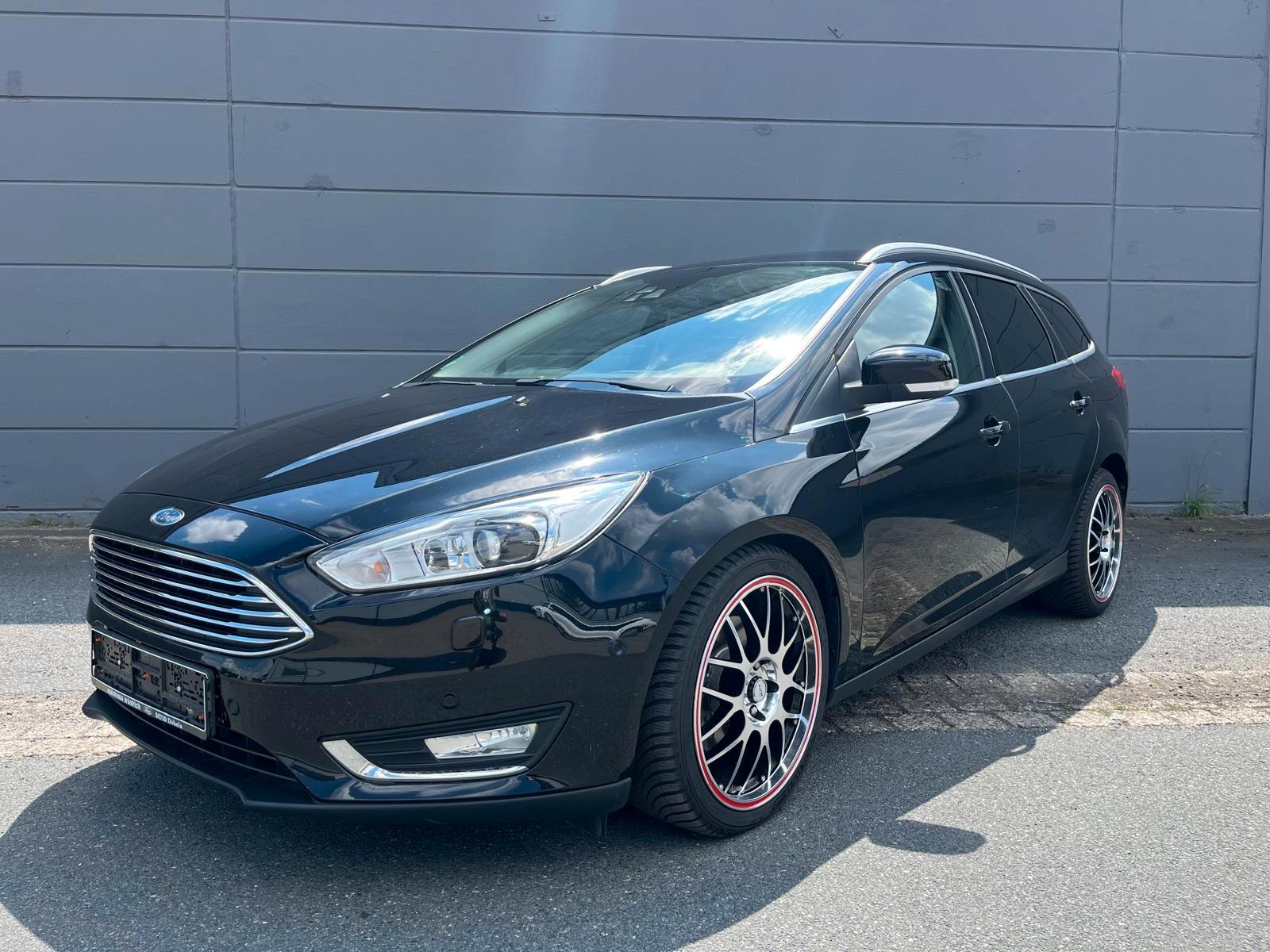 Ford Focus Turnier Titanium