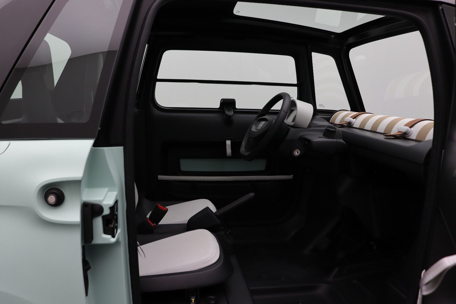 Fahrzeugabbildung Fiat Topolino *FAHREN AB 15* 7 kWh