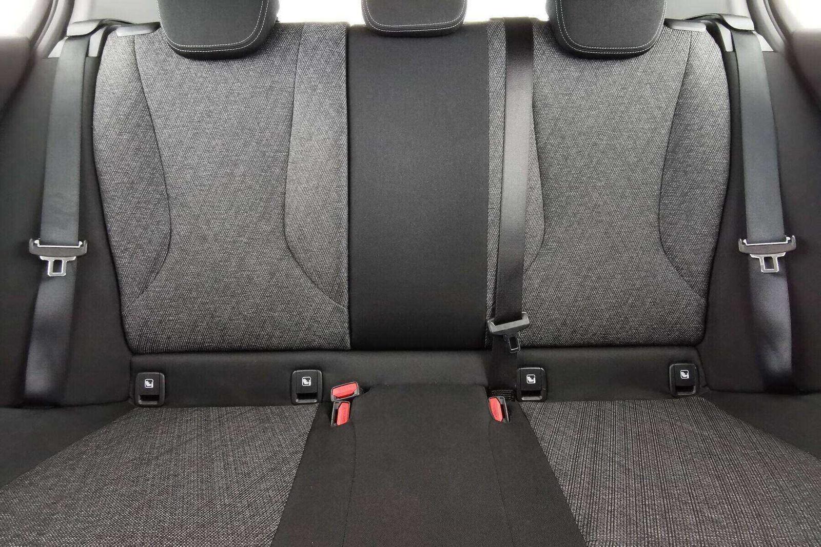 BMW 1 Series i M Sport Design NAV SHZG ParkAss+RFK Alarm, миниатюра 15