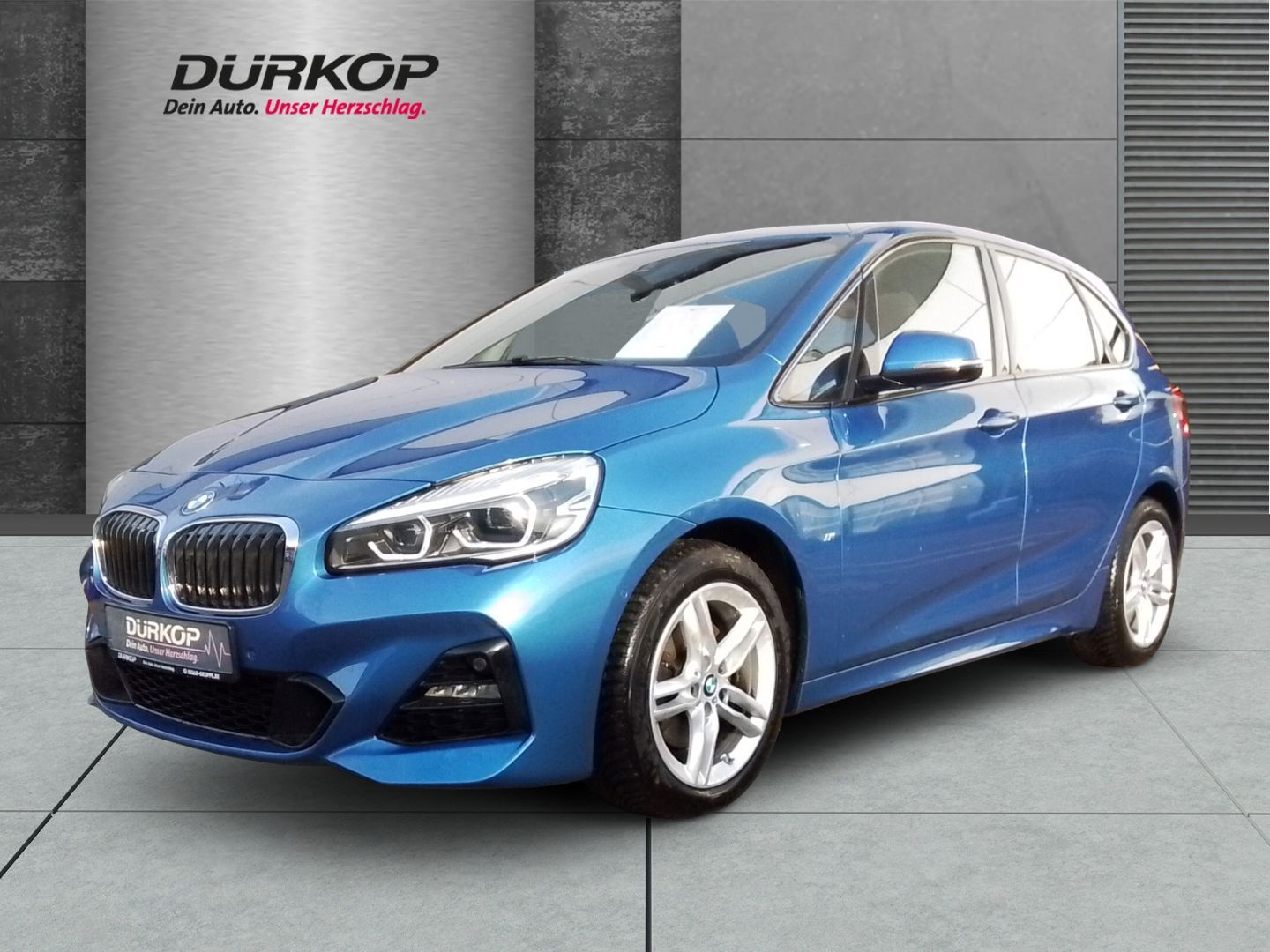 BMW 218 Active Tourer d M Sport Pano LED AHK PDC SHZ