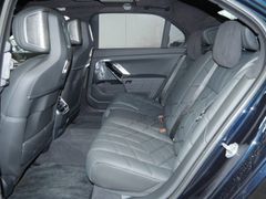 Fahrzeugabbildung BMW i7 M70 xDrive EXECUTiVE THEATRE B&W DIAMOND SKY