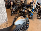 Honda CB125R 2026 Diaspro Red *sofort verfügbar* - KLEINKRAFTRAD