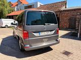 Volkswagen T6 Multivan, Scheckheft VW,el Türen, Reifen neu - VW T6 Multivan von privat