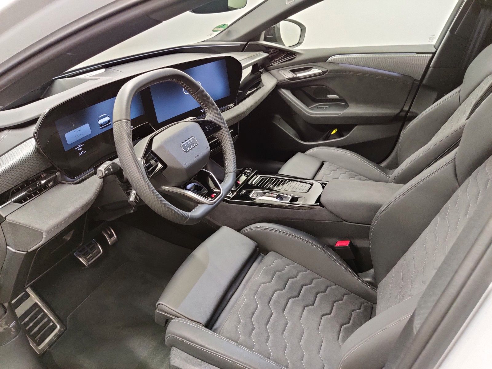 Audi A6 e-tron - Bild 11
