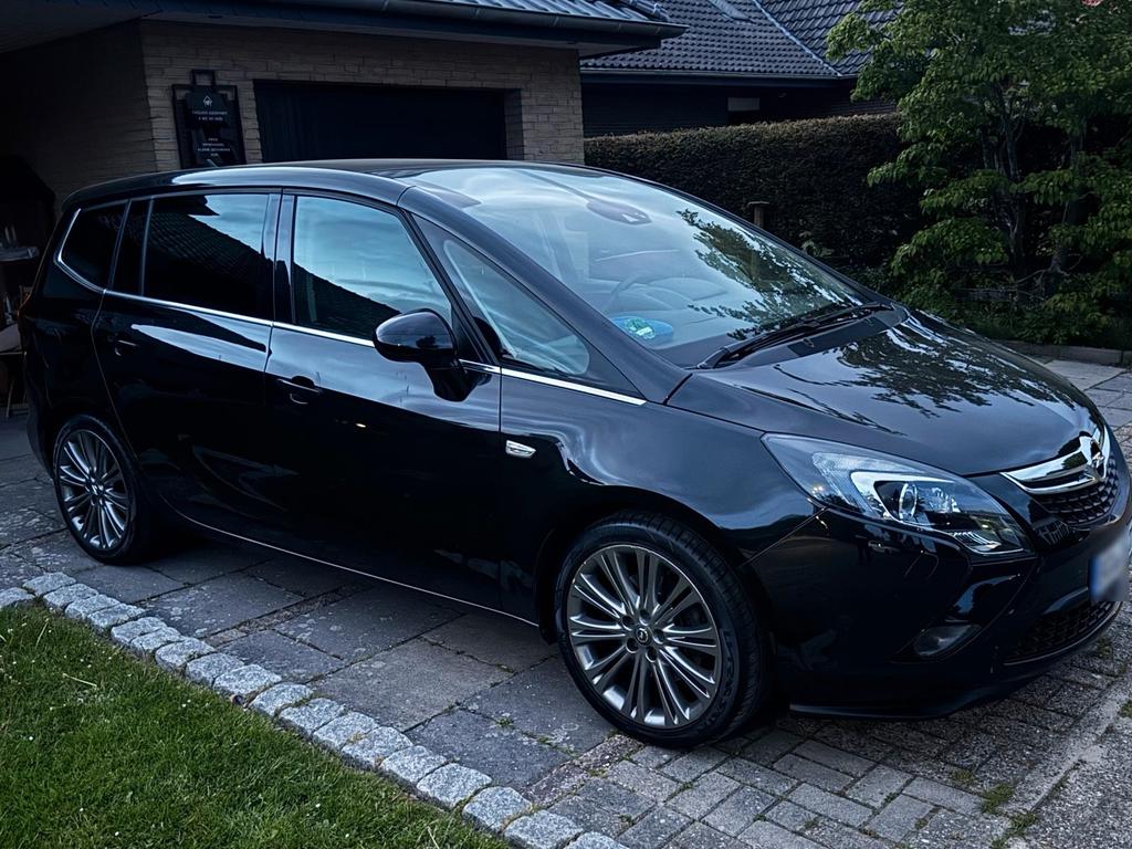 Opel Zafira C / Turbo - 7 Sitze