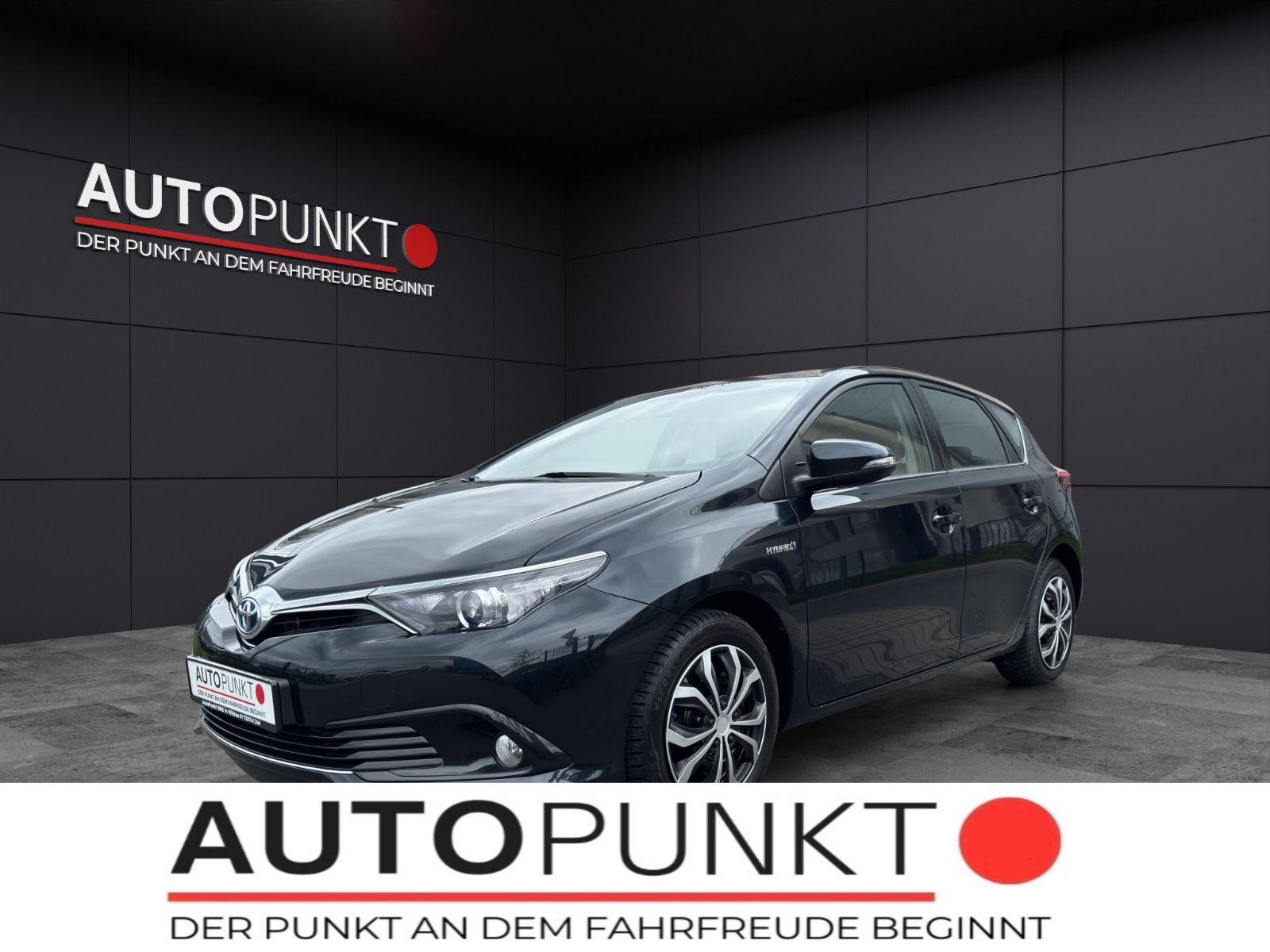 TOYOTA Auris