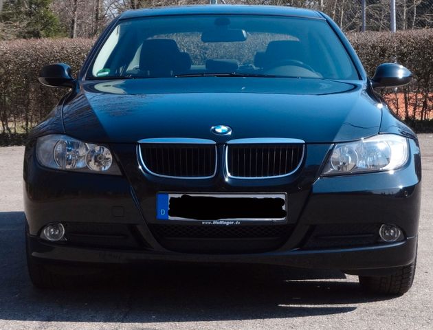 BMW 318i -