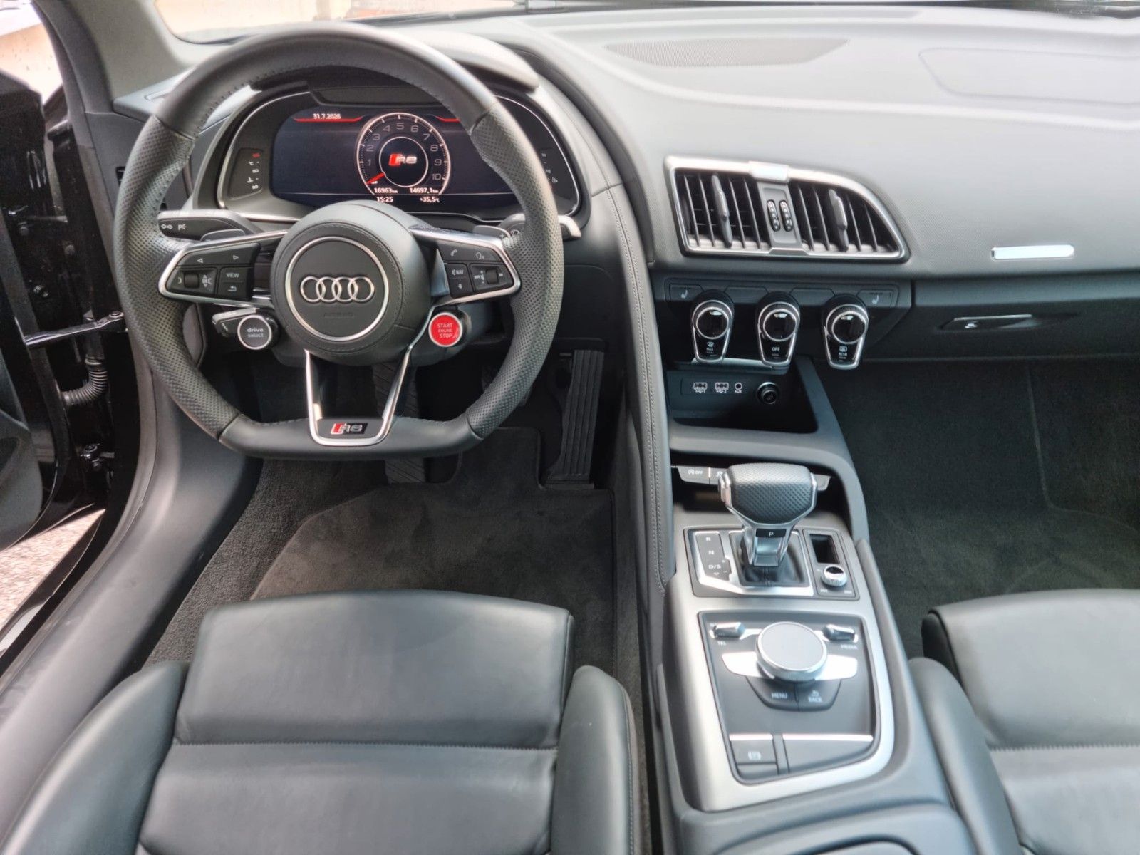 Audi R8 Coupe 5.2 FSI RWD Performance foto 9