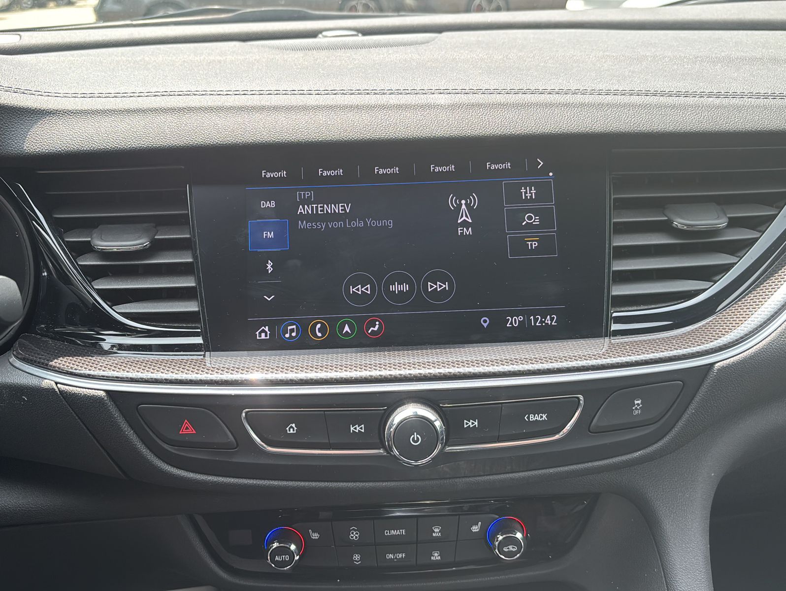 Fahrzeugabbildung Opel Insignia  2.0 Turbo 125kW Elegance Auto S