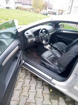Opel Astra Cabrio - Opel Astra aus 2007 mit Diesel-Antrieb