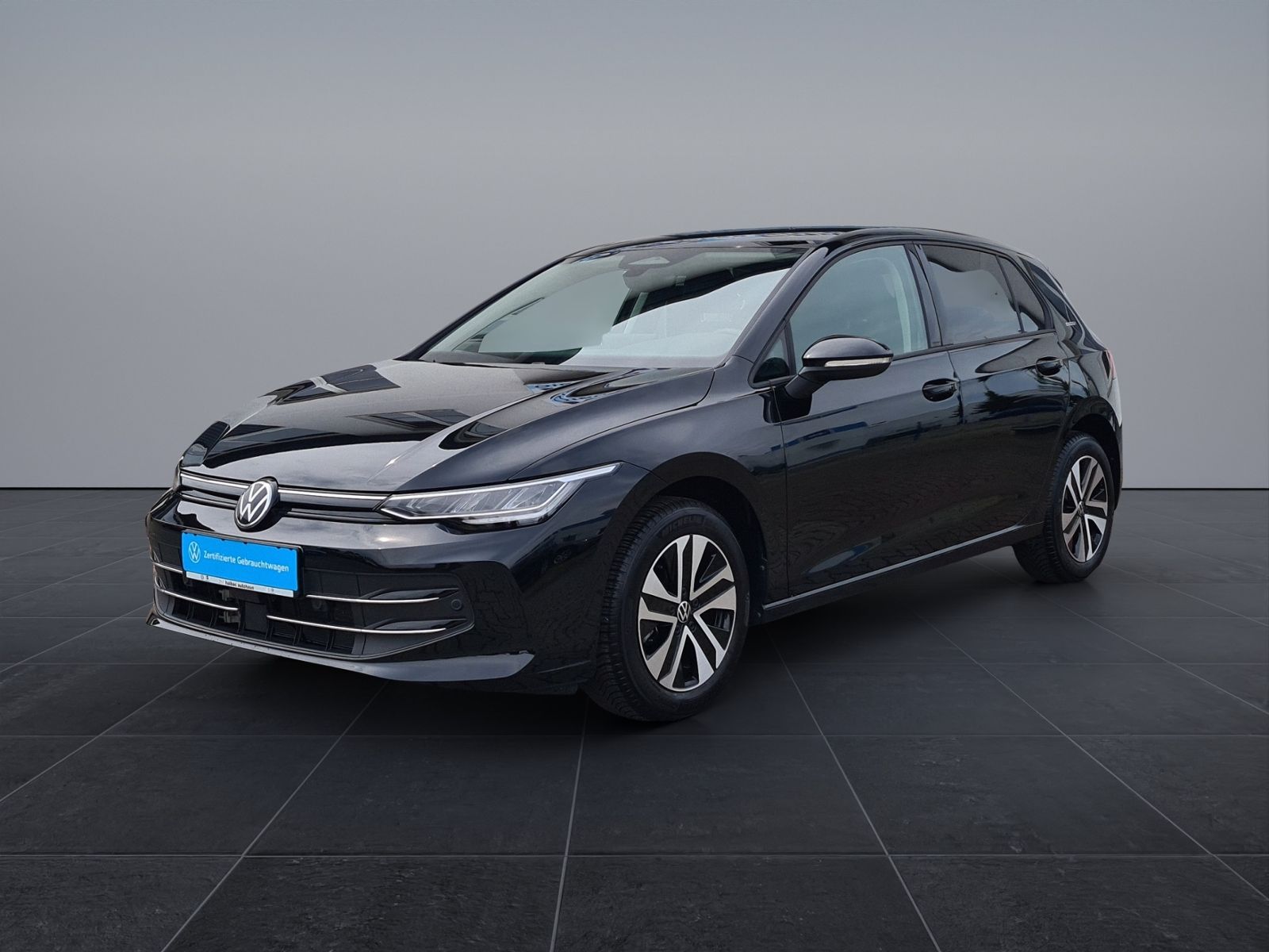 Volkswagen Golf 1.5 eTSI DSG Energy 1,49% NAVI foto 2