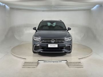Volkswagen Tiguan - 2