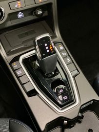 Fahrzeugabbildung Ssangyong e-Motion Platinum **WÄRMEPUMPE**Finanzierung**