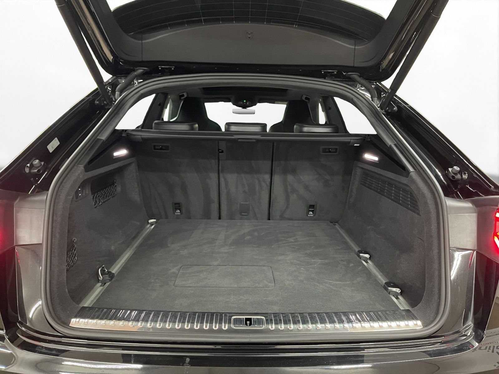 Audi Q8 - Bild 23
