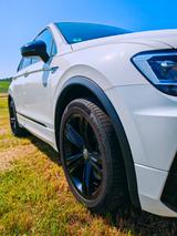 Volkswagen Tiguan 2.0 TSI OPF 140kW DSG 4MOTION Highlin... - Volkswagen Tiguan: 140