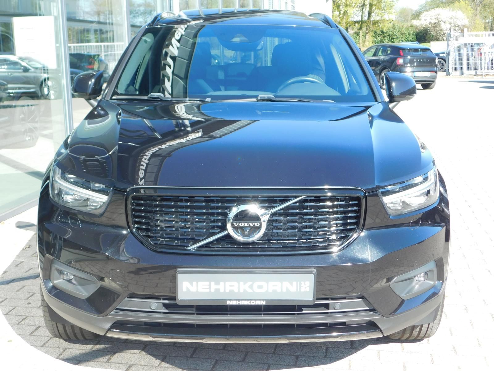 Fahrzeugabbildung Volvo XC40 B5 AWD R-Design