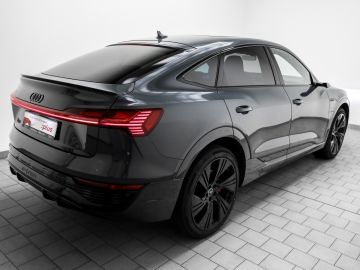 Audi Q8 e-tron - 5