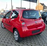 Renault TWINGO *JE T´AIME*KLIMA-ISOFIX-ALLWETTERREIFEN - Renault Twingo: Je T Aime