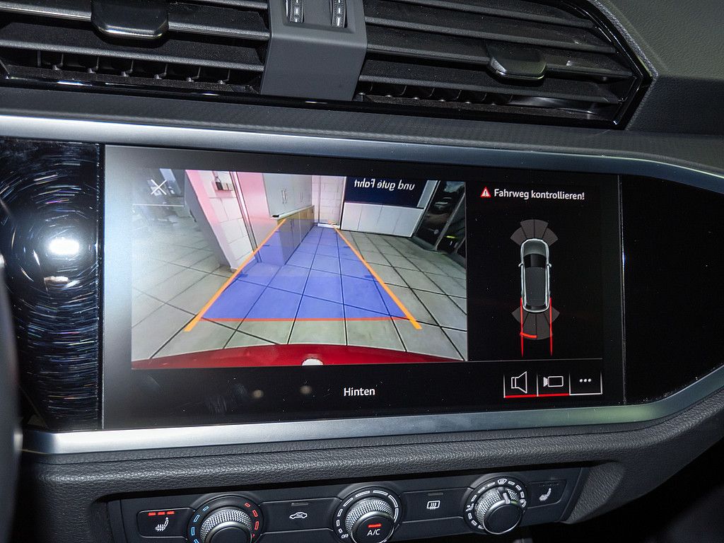 Audi Q3 - Bild 14