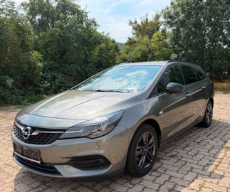 Opel Astra - 1
