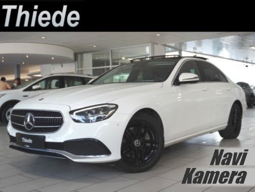Mercedes-Benz E 300E LIM. AVANTGARDE NAVI/LED/KAMERA/PANO./AHK