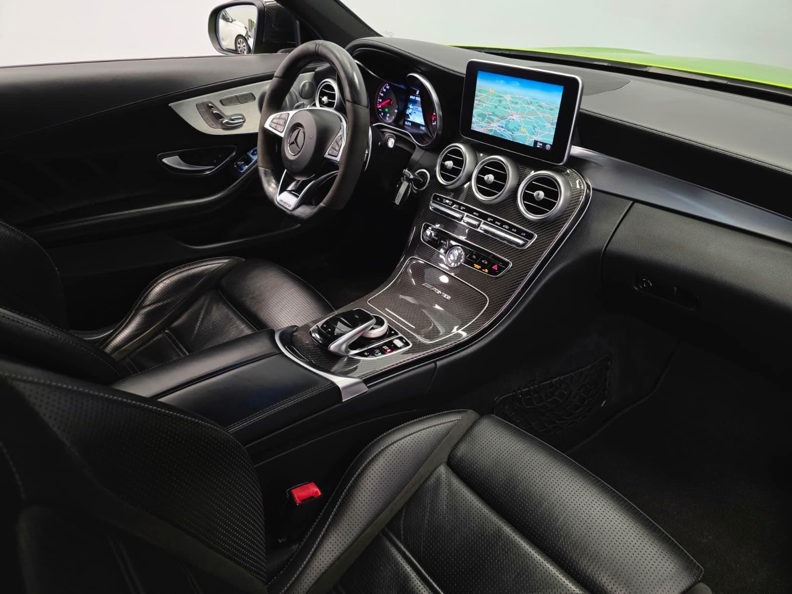 MERCEDES-BENZ C 63 AMG C63S