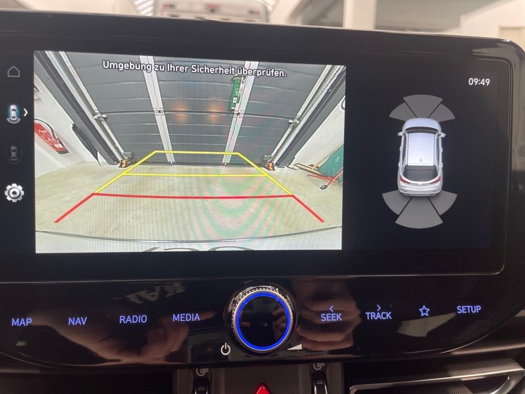 Fahrzeugabbildung Hyundai i30 FL 5-Türer (MY25) 1.5 T-GDI (140 PS) 48V 6-M