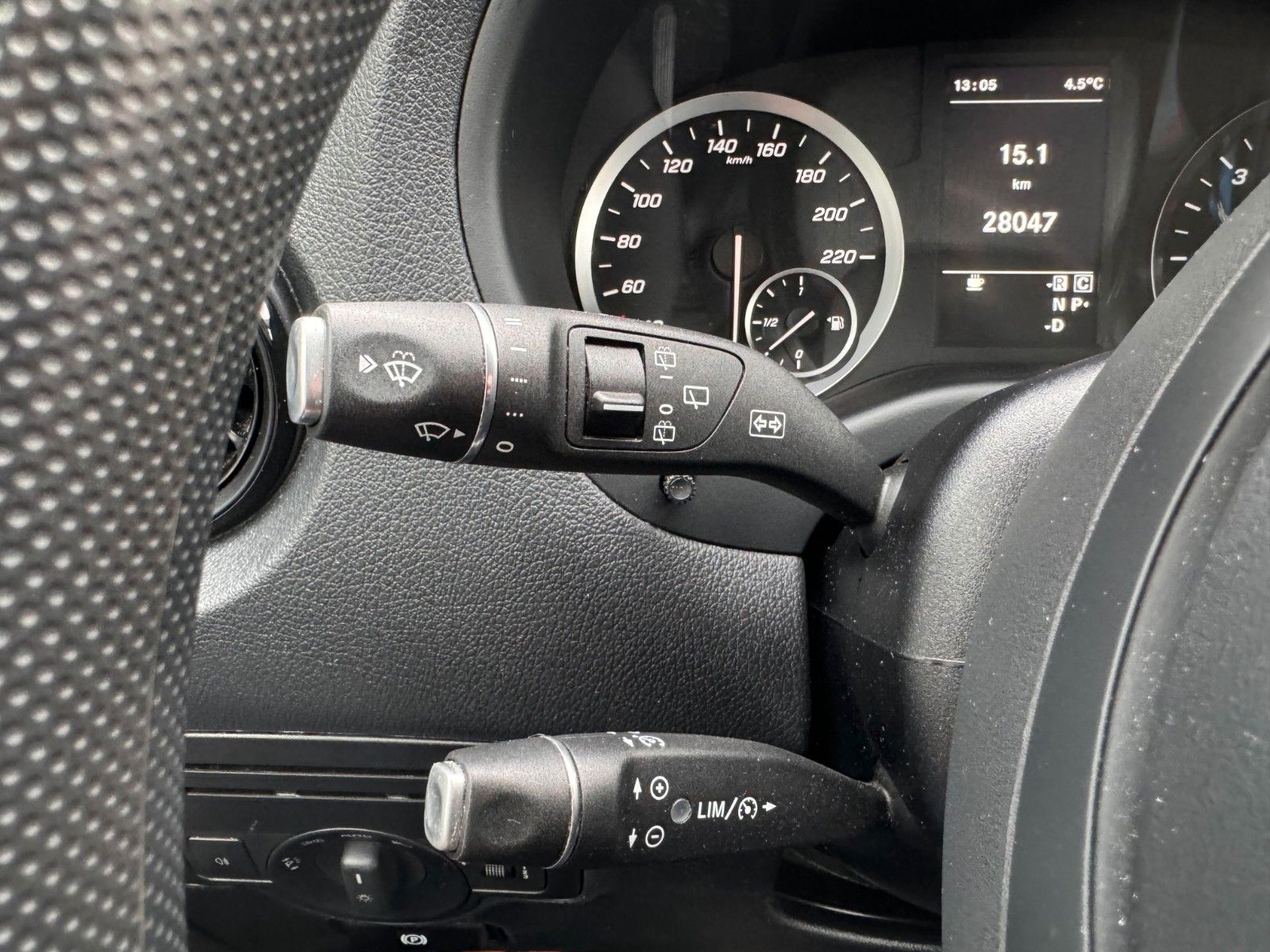 Fahrzeugabbildung Mercedes-Benz Vito 114 CDI Tourer Extral 9G Klima Kamera