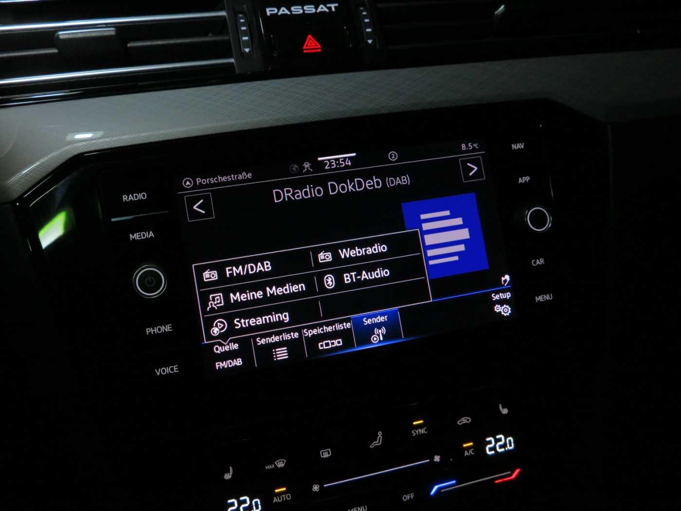 Volkswagen Passat Variant 2.0 TDI SCR DSG7 Business Navi