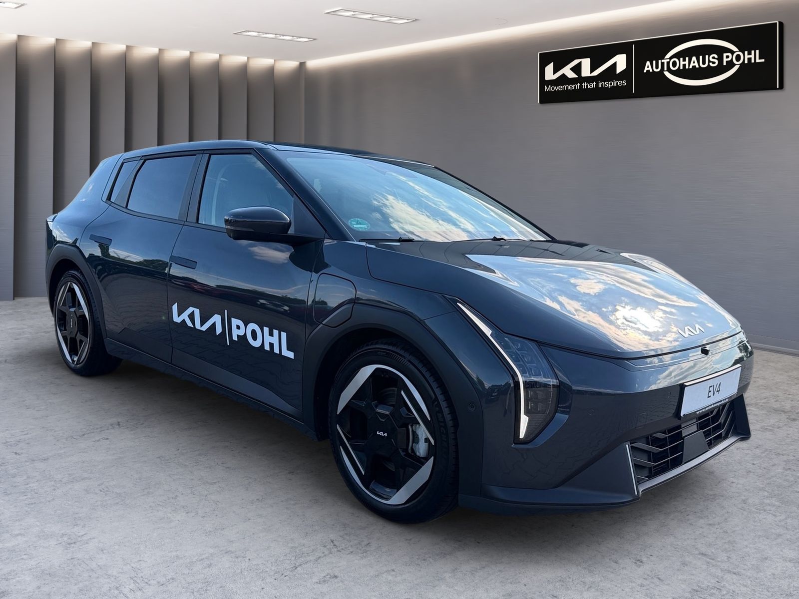 Fahrzeugabbildung Kia EV4 81 FWD EARTH UP TE WIC DWP DE SD