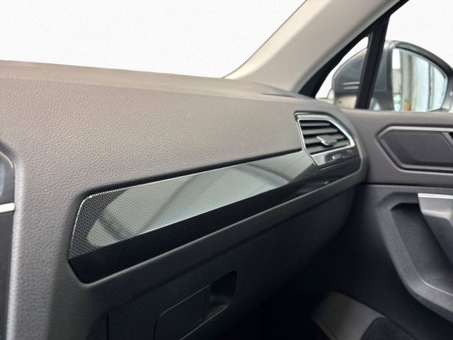 Tiguan 1.4 TSI Elegance eHybrid MATRIX+PANO+KAM+