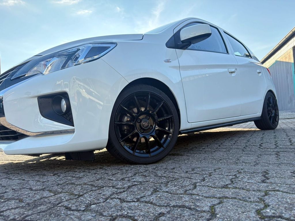 Image of Mitsubishi Space Star