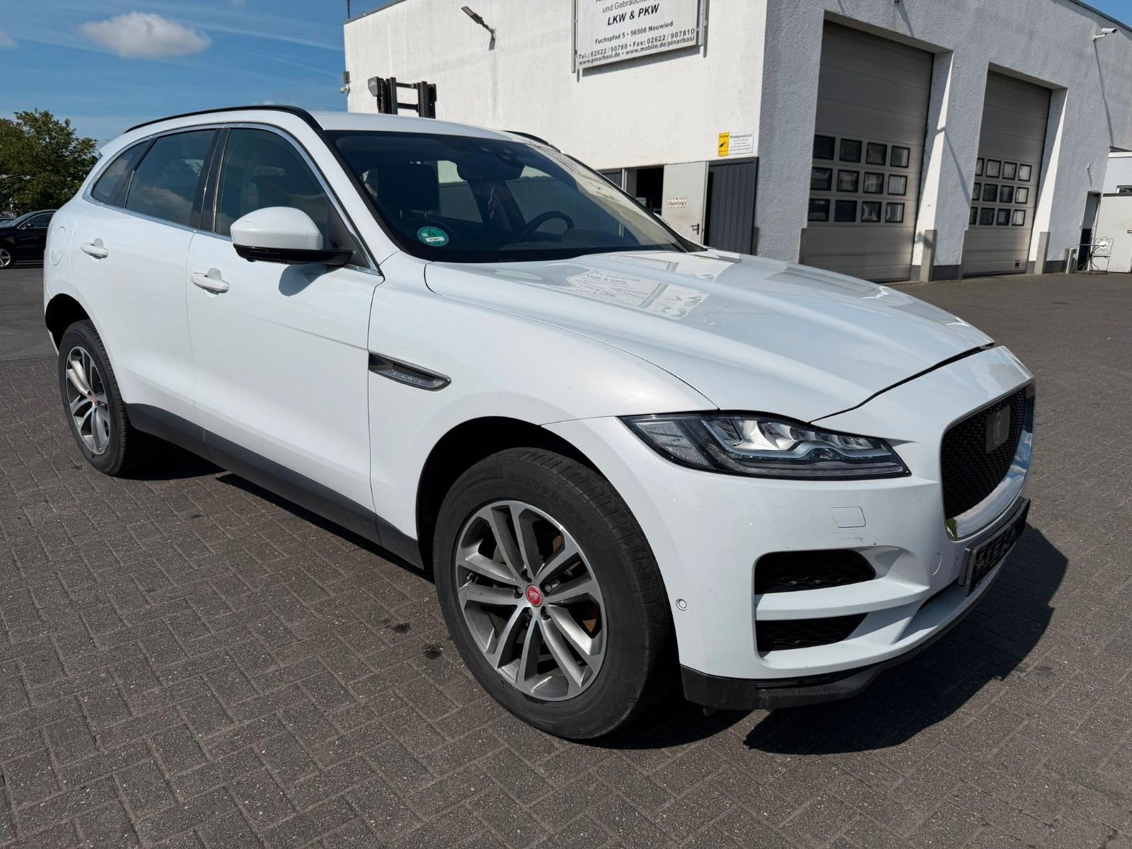 Jaguar F-PACE Portfolio AWD 25T