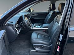 Fahrzeugabbildung Audi Q7 45 TDI quattro Leder Navi Standh 20" 1.Hand