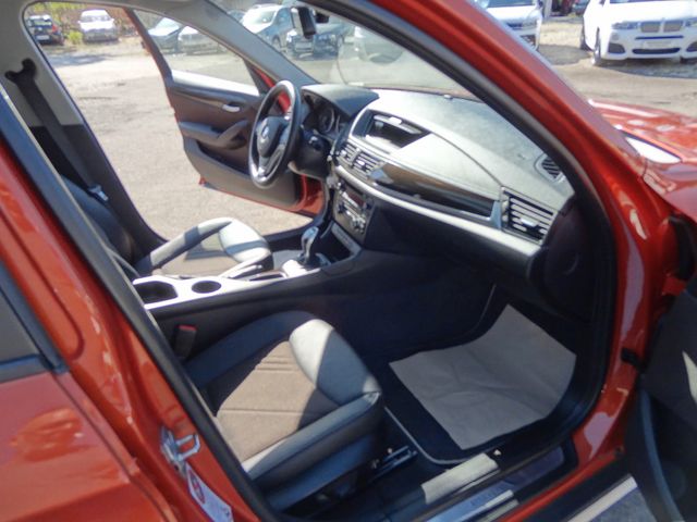 Fahrzeugabbildung BMW X1 sDrive 20i/1.Hd/65TKM/Pano/SitzH/PDC/